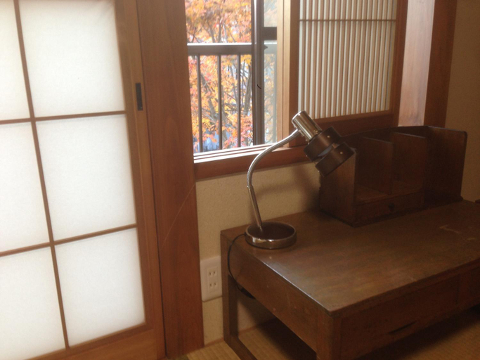 Others 4, Midorian, Nikkō
