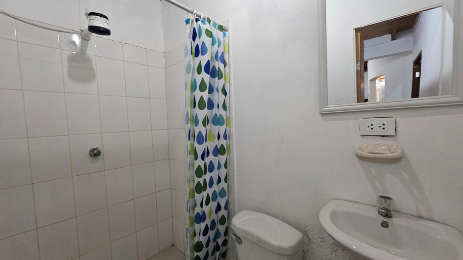 Others 4, La Casa Maruja, Lima