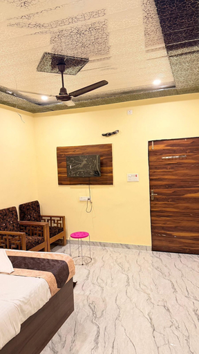 Bedroom 2, Hotel Blu Heaven, Gorakhpur
