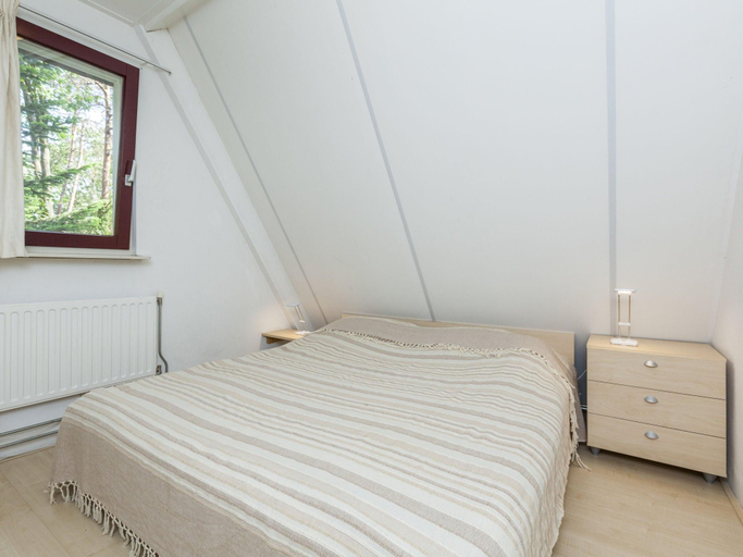 Bedroom 2, Holiday Home in Nunspeet near Forest, Nunspeet