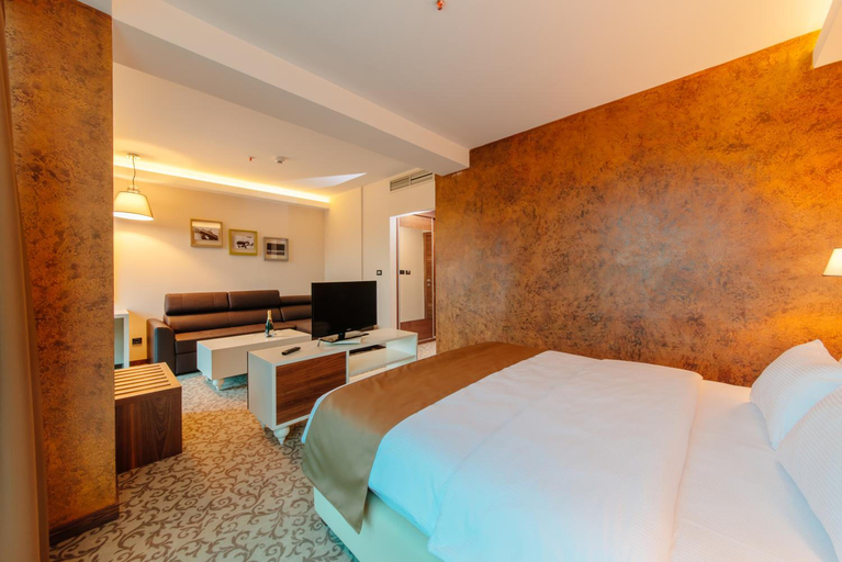 Bedroom 3, New Star hotel