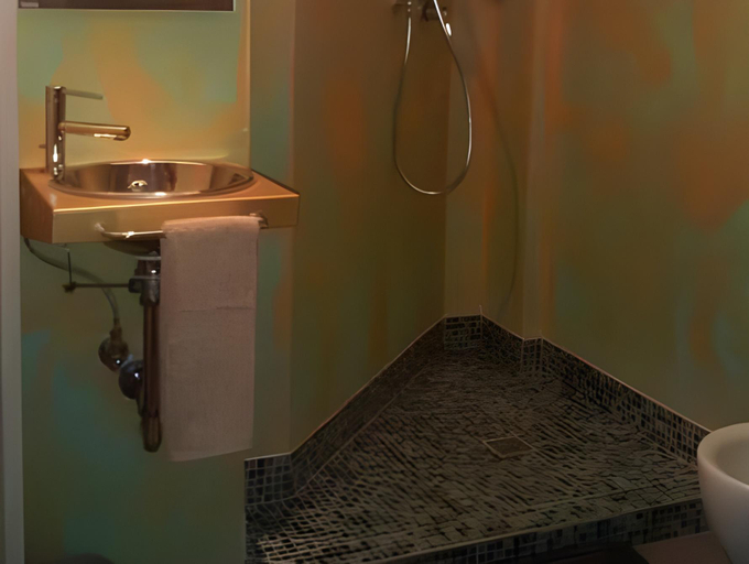 Bathroom 4, Casa Munay, Bologna