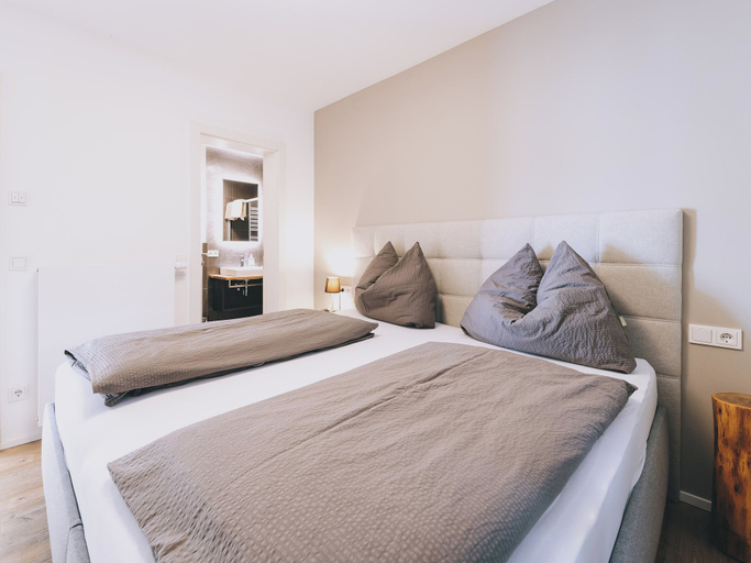 Bedroom 3, Apartments Goldbergblick by we rent, Zell am See
