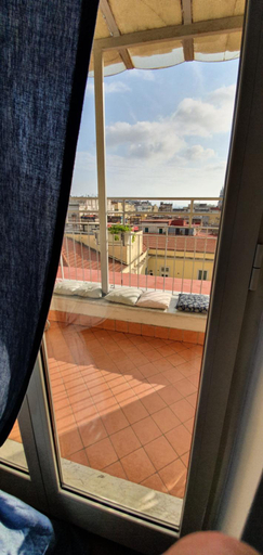 Others 5, Il Balconcino, Napoli