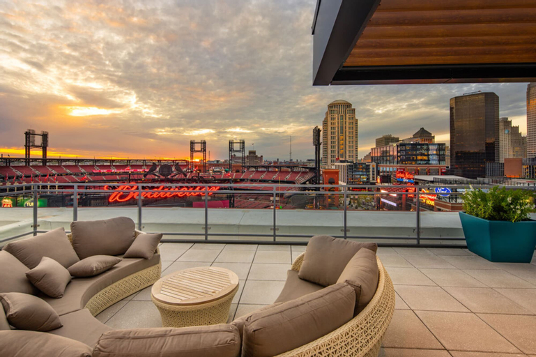 Barsala At Ballpark Heights, Saint Louis