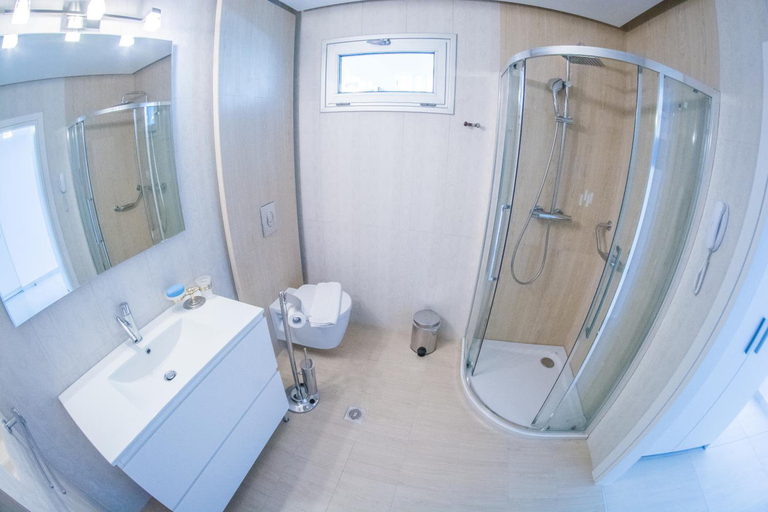 Bathroom 4, Hydrele Beach Hotel and Village, North Aegean
