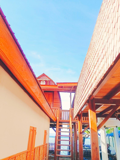 Bunaken 18 Diving Resort and Cafe, Manado