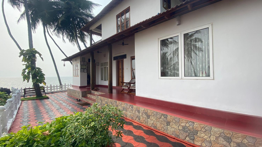 Willo Stays On the beach Sea view Ocean Hues holiday home, Kannur