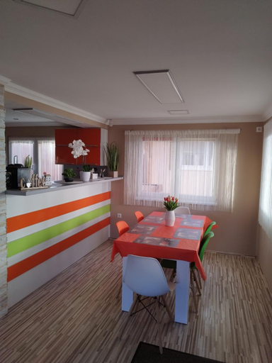Food & Drinks, Edenkert Apartmanhaz, Kisvárda