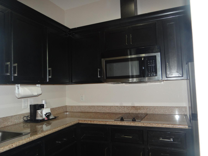 Dining Room 7
