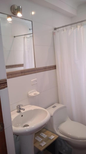 Bathroom 3, Hostal Casona Arrambide, Cusco