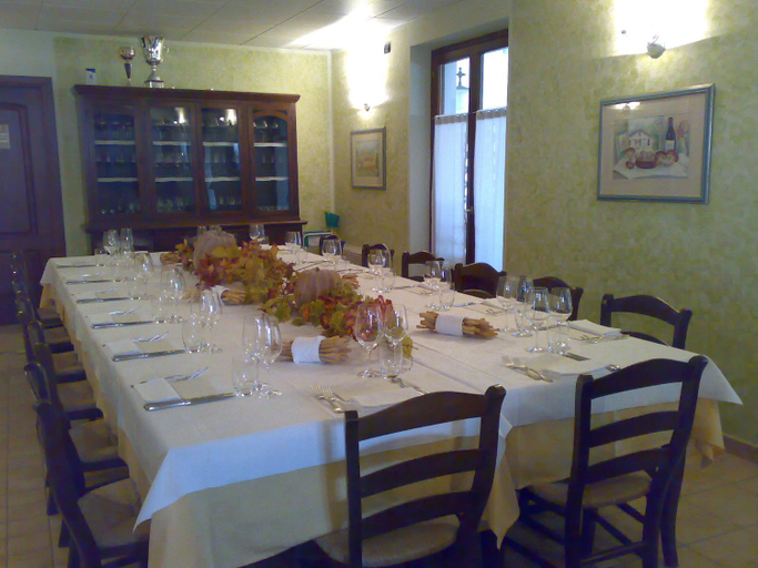 Others 5, La rosa dei vini, Cuneo