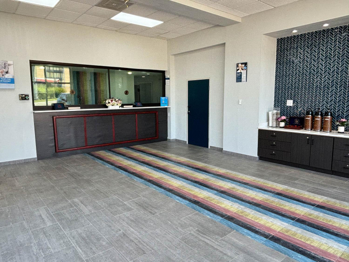 Public Area 3, Studio 6 Suites Memphis, TN – East Memphis, Shelby