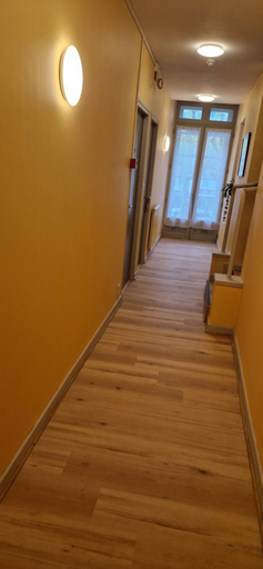 Others 4, Hotel 1610, Aveyron