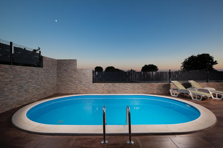Others 4, Villa Papillon - top ausgestattete Ferienoase, Pula