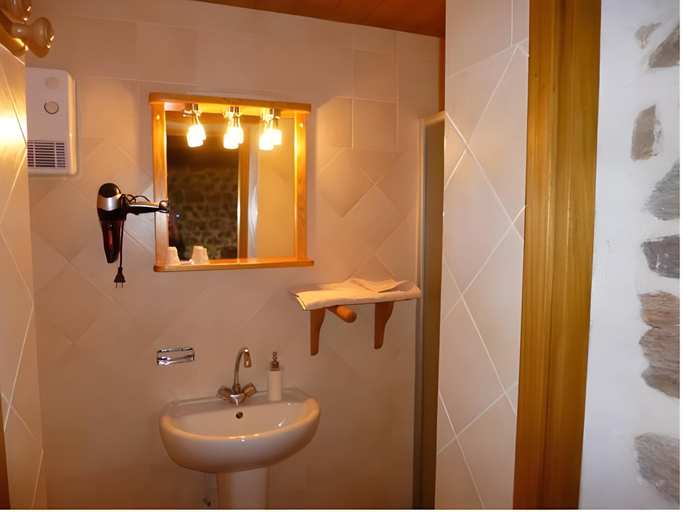 Bathroom 2, Auberge du Thiollet, Rhône