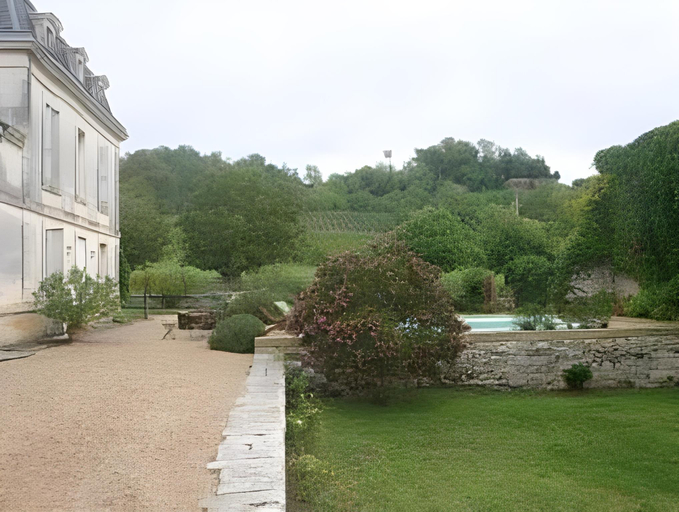 Others 5, Chateau Richelieu, Gironde