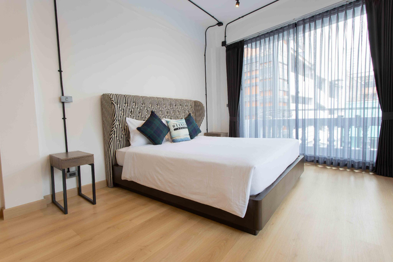 Bedroom 13