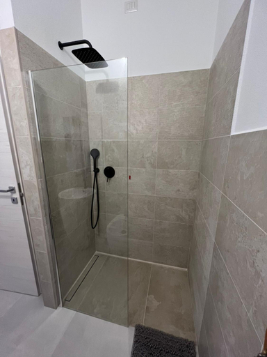 Others 4, B-Guest House, Oristano