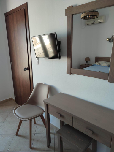 Others 1, ANATOLI ROOMS SERIFOS, South Aegean