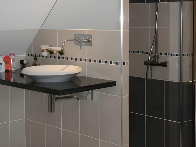 Bathroom 3, Chambres d'hôtes Au Clos de Beaulieu, Indre-et-Loire