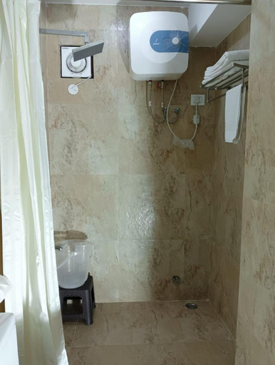 Bathroom, Hotel Zingkham Residency, East Sikkim