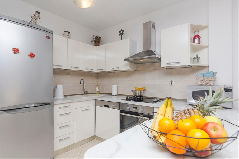 Others 5, Apartments Garmaz, Podgora
