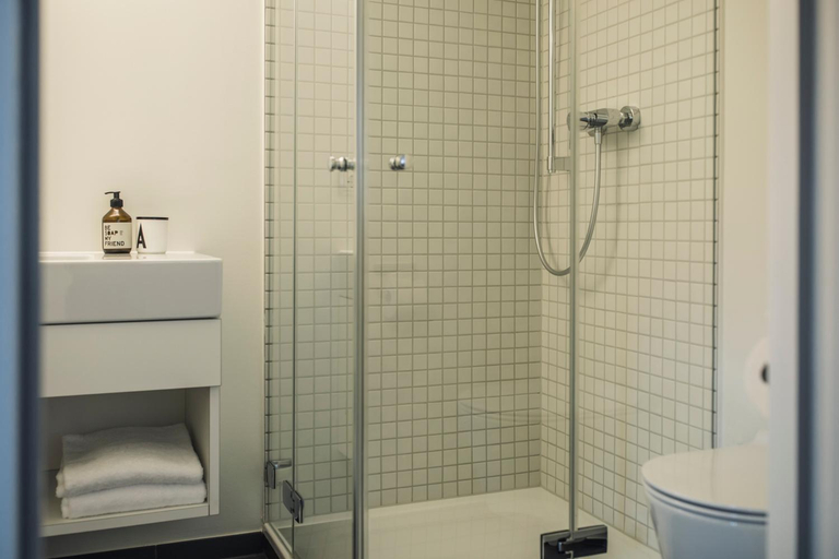 Bathroom 3, Krone Hard, Bregenz