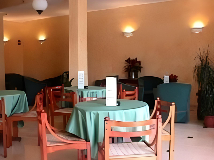 Food & Drinks 4, Hotel 2000, Como