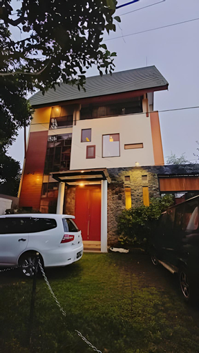 Exterior & Views 2, AORI Syariah House, Malang