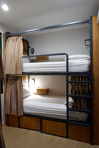 Bedroom 8