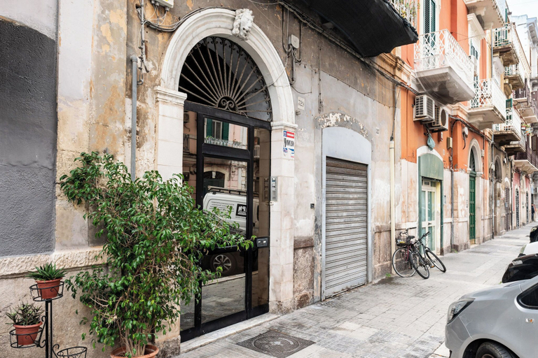 Exterior & Views 2, Apartment al Tribunale - Wonderful Italy, Bari
