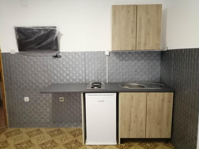 Others 4, Vila Visni
