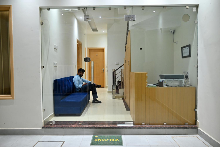 Public Area 2, KOZZY B&B, Amritsar