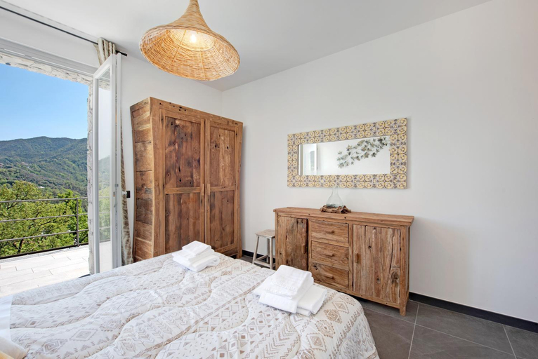 Bedroom 9