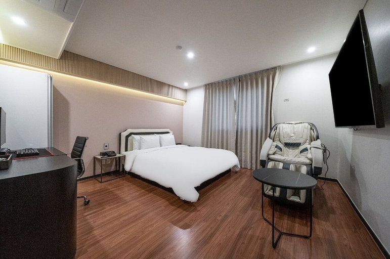Bedroom 3, HOUND HOTEL Pyeongtaek Songtan, Pyeongtaek