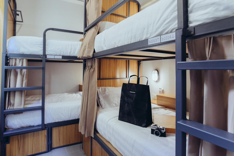 Bedroom 12