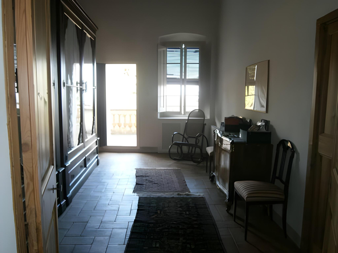 Others 2, B&B Can Casadella, Barcelona