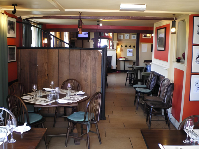 Others 3, The Pheasant Inn, West Berkshire