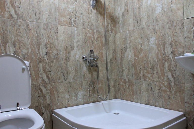 Bathroom, Hotel Sali, Tbilisi