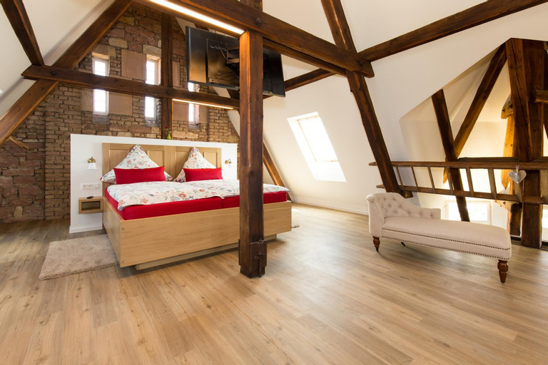 Bedroom 13
