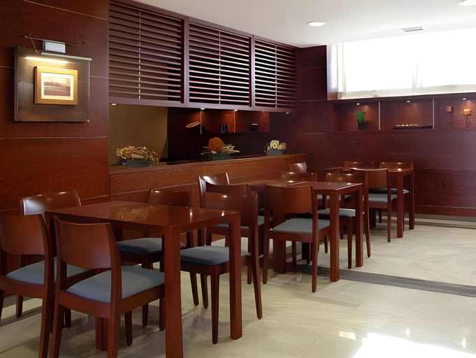 Food & Drinks 5, Prestige Sant Marc, Girona
