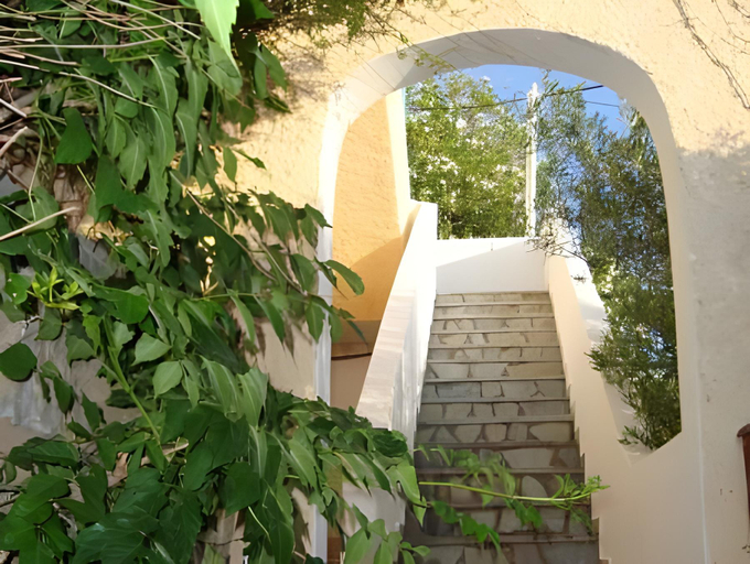 Others 4, Corina Apartments , Corina 2-studios, Crete