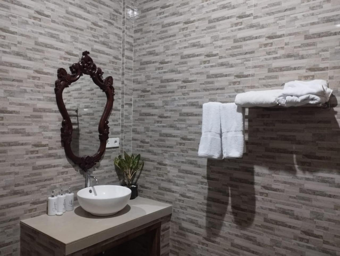 Bathroom 1