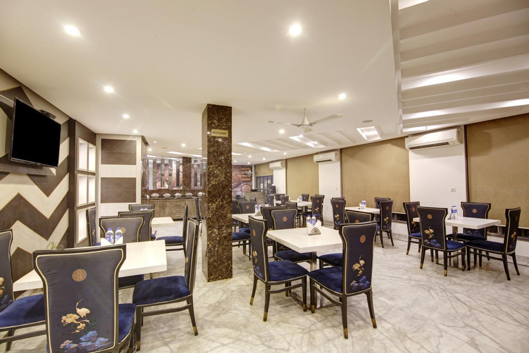 Restaurant 8