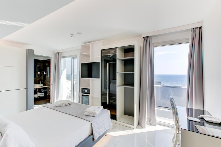 Bedroom 3, Due Mari, Rimini
