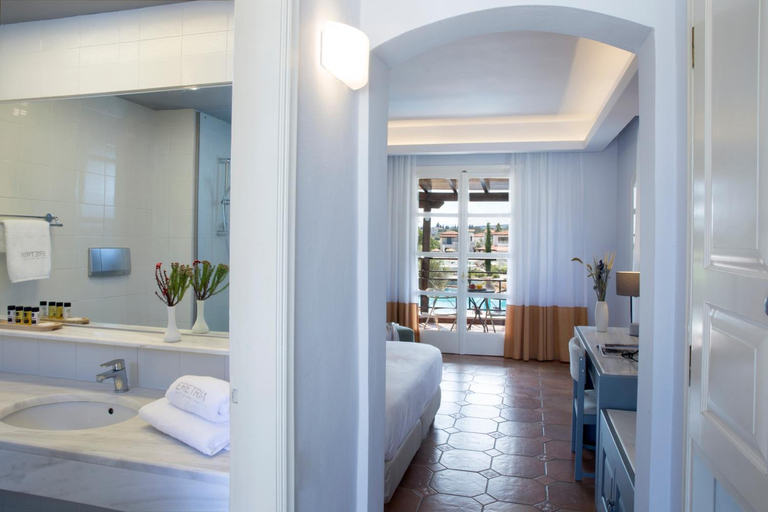 Bathroom 4, Zeus Eretria Resort, Central Greece