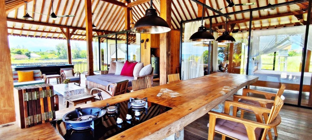 Others 3, JOGLO APONG Beachfront Apartment, Buleleng