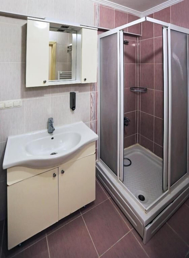 Bathroom 5, Akustik Residence, Merkez