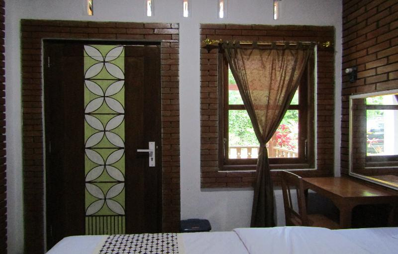 Bedroom 30